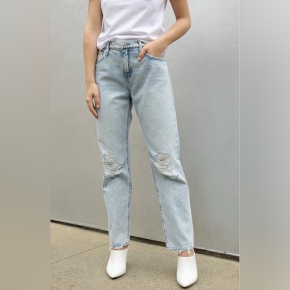 Jessi Boyfriend Distressed Jeans In Save Tonight- Brand New With Tags & receipt - Picture 1 of 10